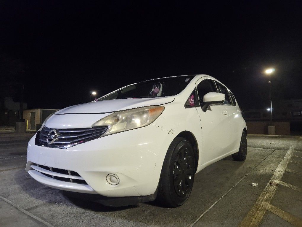 2015 Nissan Versa