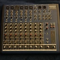 Samson MDR 1044 10-channel mixer 