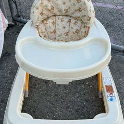 Baby Walker 