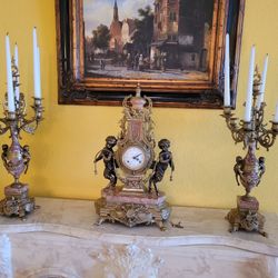Brevettato Imperial Royal 3 PCE Clock & 2 Rose Marble and Brass Gold Candelabras