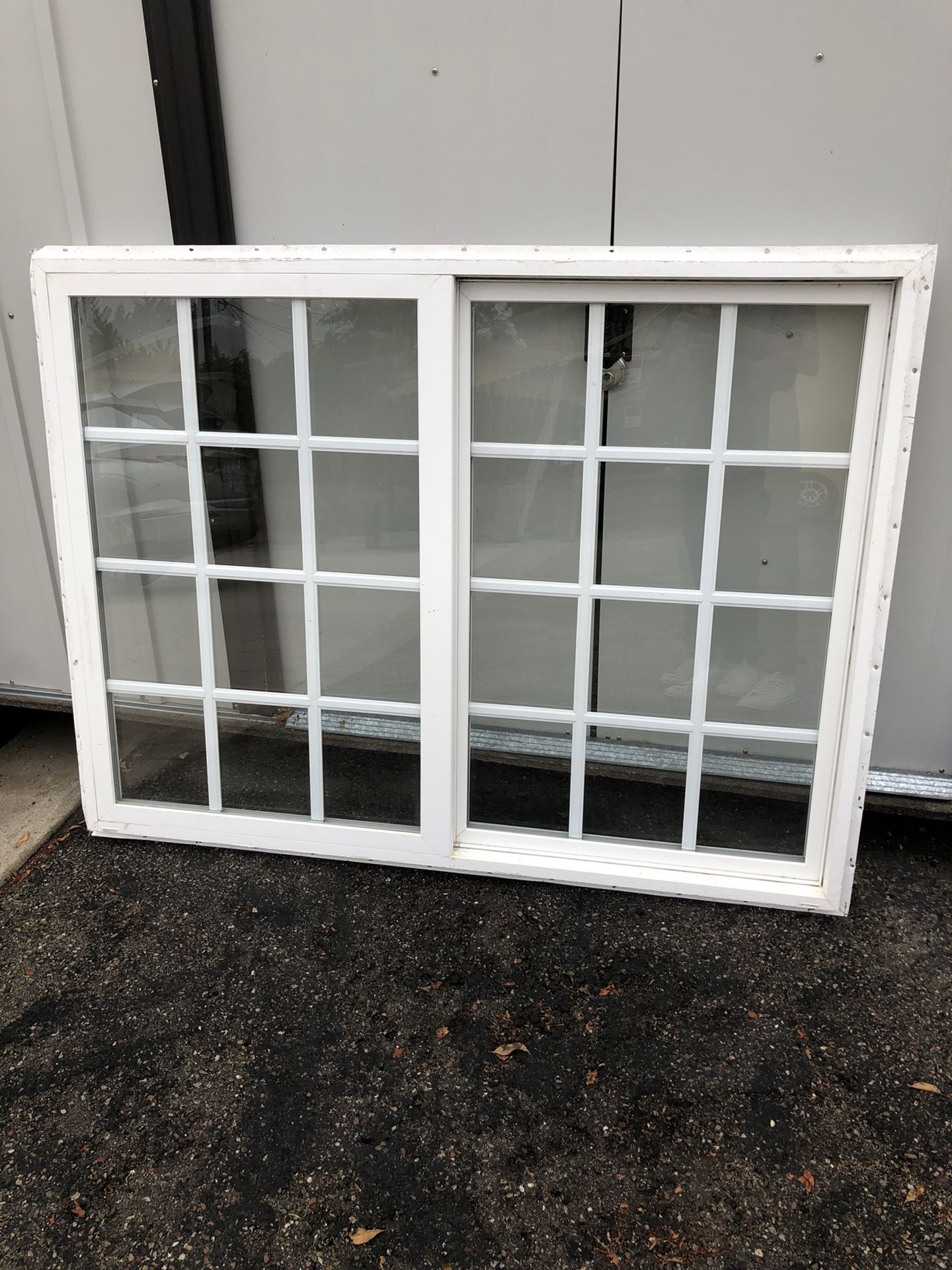 Milgard 60” X 45” Grid Stlye Window 