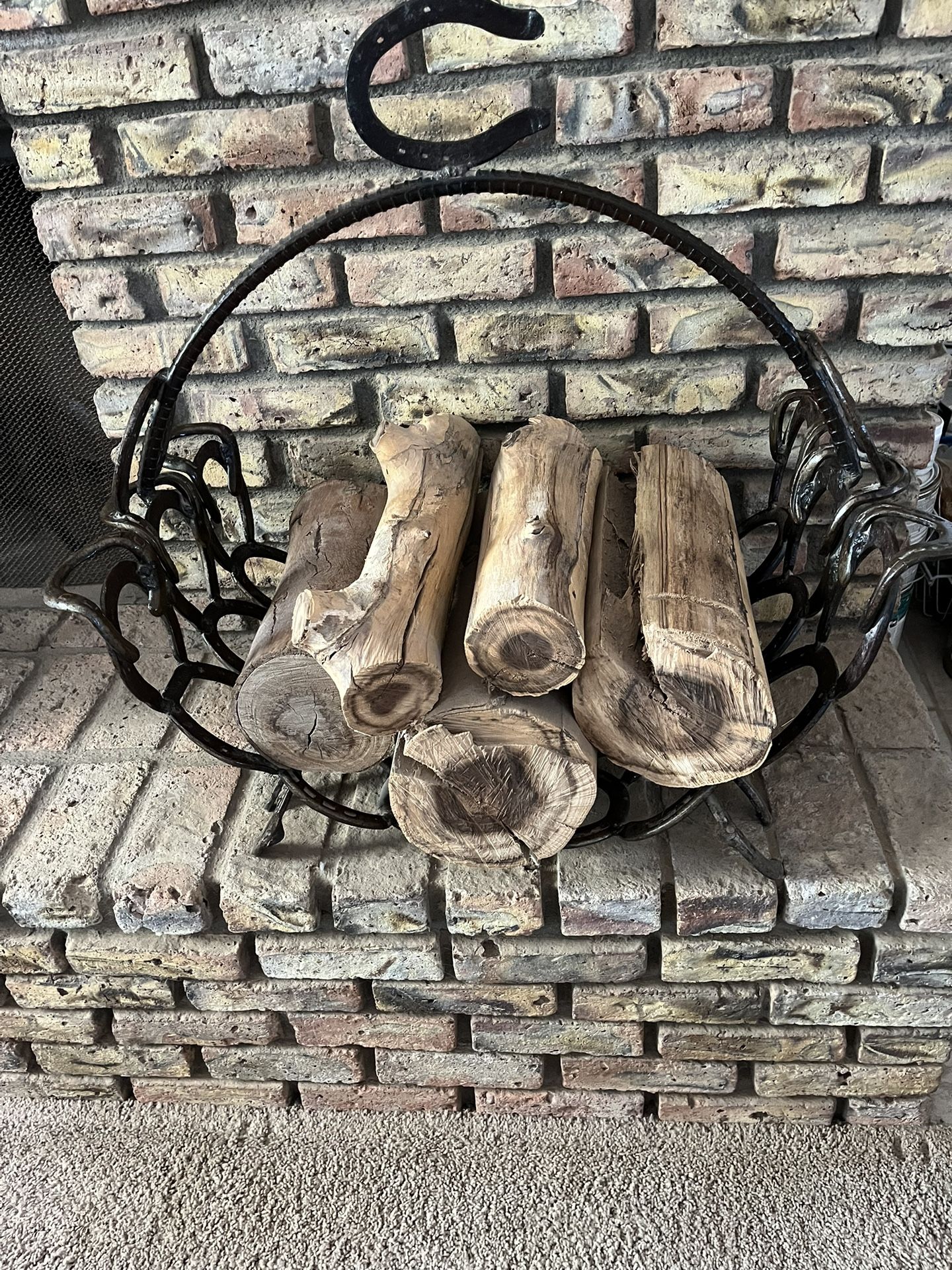 HORSESHOE ART