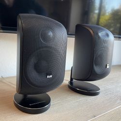 Bowers & Wilkins M-1 Speakers