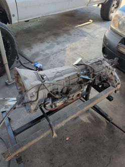 Chrysler 545RFE automatic transmission https://offerup.com/redirect/?o=YXNzZW1ibHkuSW4= a 2006 Jeep Grand Cherokee, this exact 5-speed automatic trans
