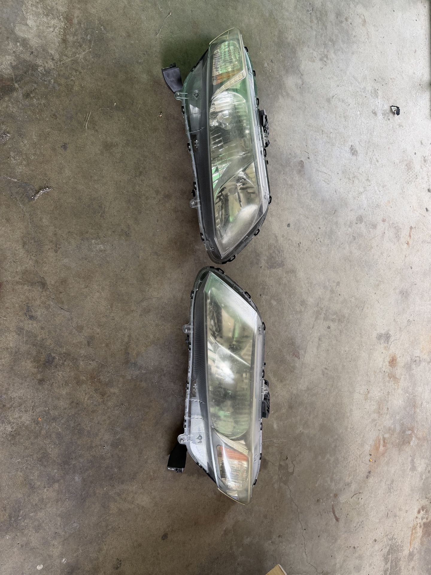 2015 Honda civic headlights both for 150