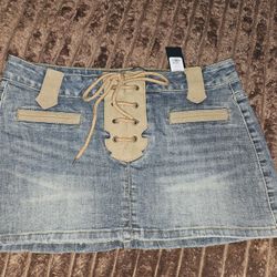 Medium Skirt