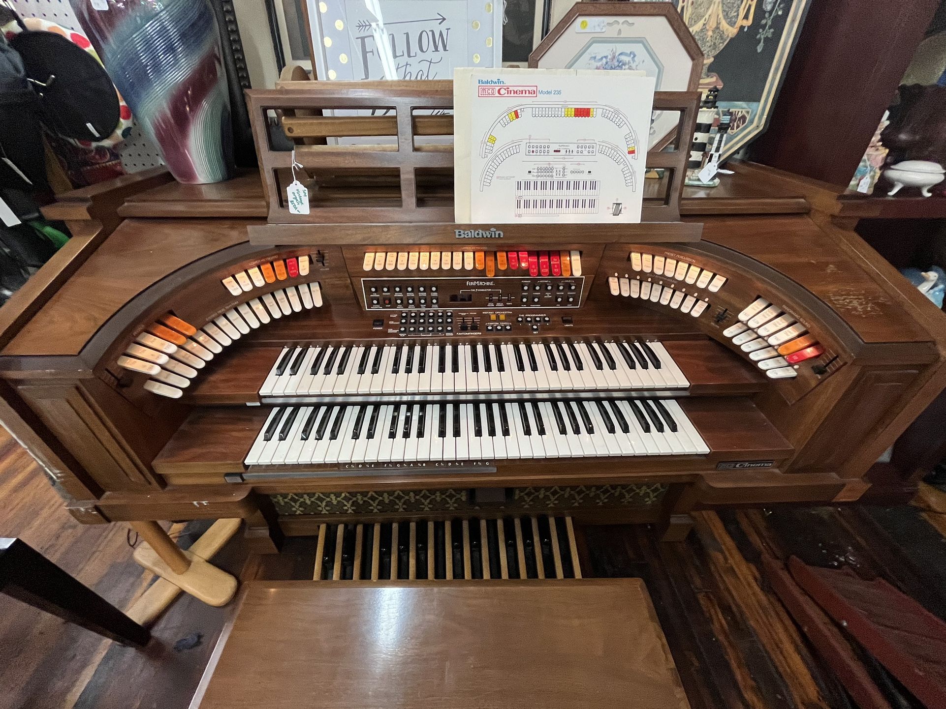 Organ - Baldwin Cinema Model 235