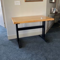 Wooden Dining Table 