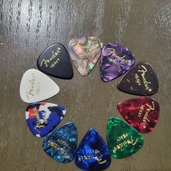 String picks