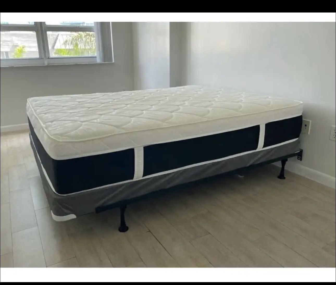 NEW Mattress Queen Size Plush Pillowtop With Box Spring // Offer 🚚