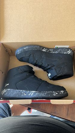 Puma Shoes/ Skechers Shoes