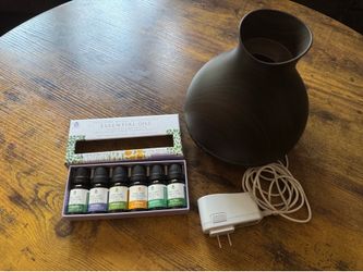 Essential oil diffuser