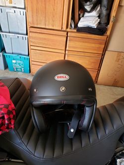 BELL HELMET