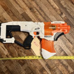NERF BLASTER #027