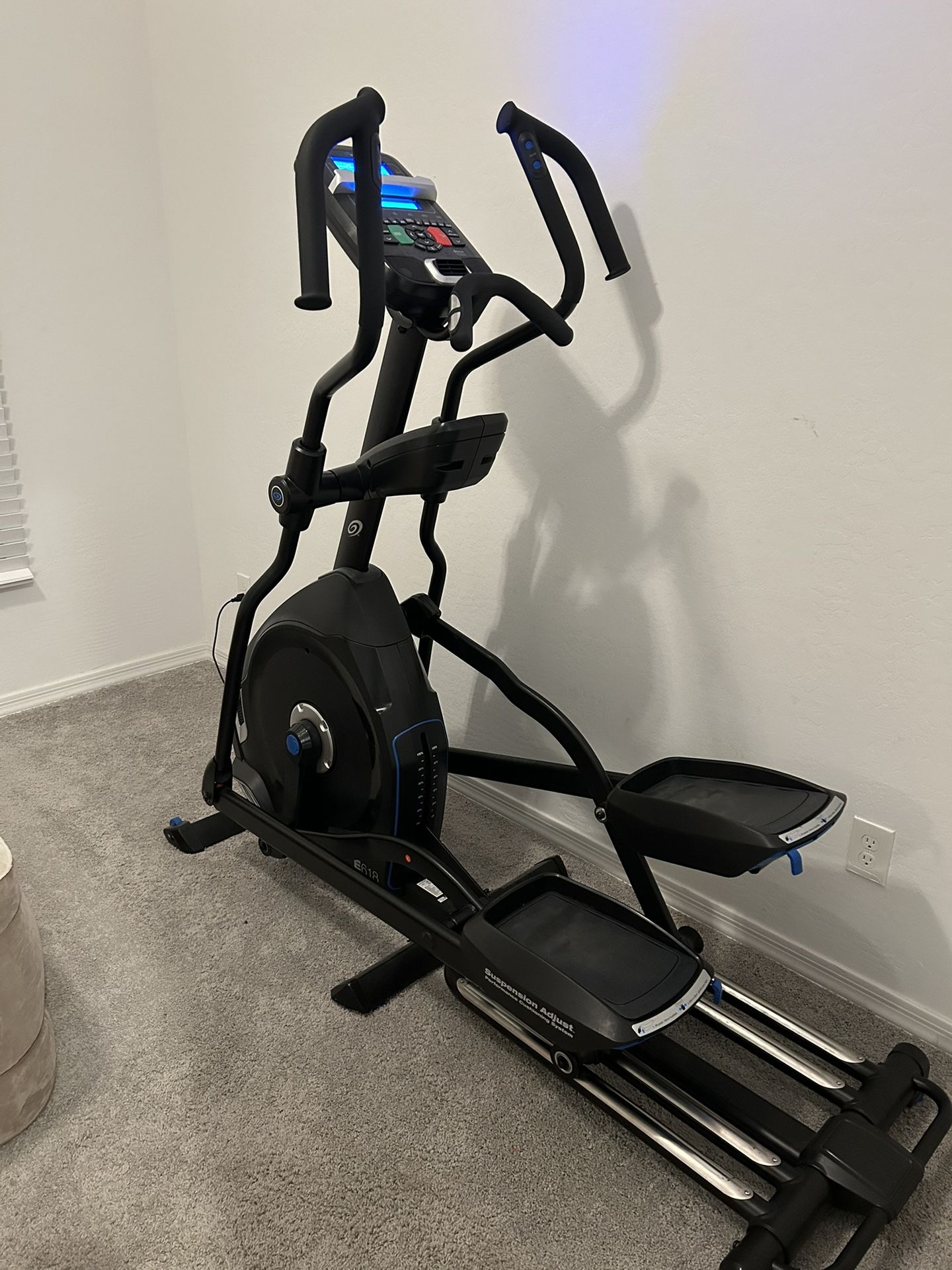 Nautilus Elliptical Machine