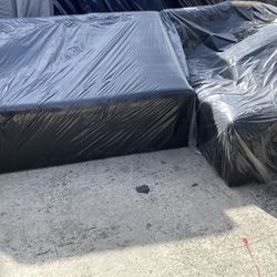 BLACK SECTIONAL SOFA - SILLONES NUEVOS 