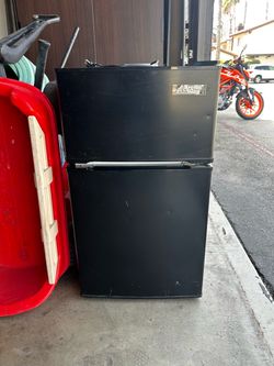 Arctic King Mini Fridge with Top Freezer