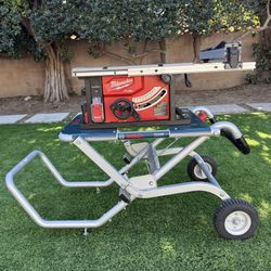 Milwaukee M18 Table Saw & Bosch Folding Table Stand