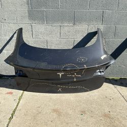 2017 - 2023 TESLA MODEL 3 - TRUNK LID OEM 