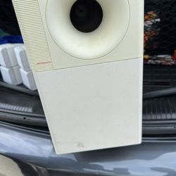 Bose Speaker System With Subwoofer