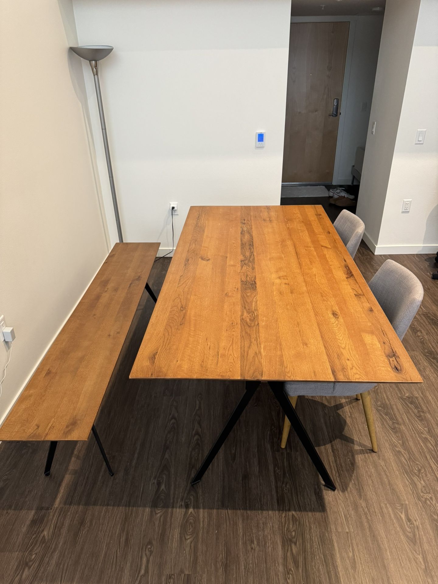 Dinning Table Set $600