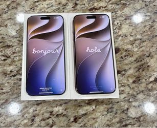 (2) iPhone 16 Pro Max