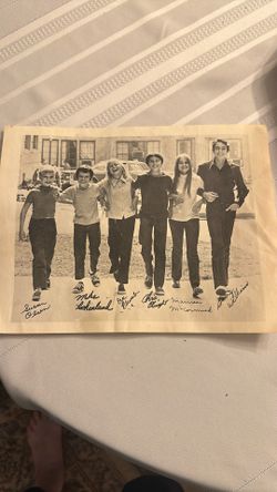 Brady Bunch picture