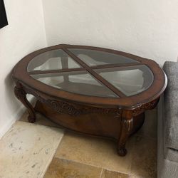 VINTAGE WOOD COFFEE TABLE