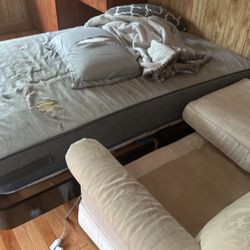 Bed And Couch 