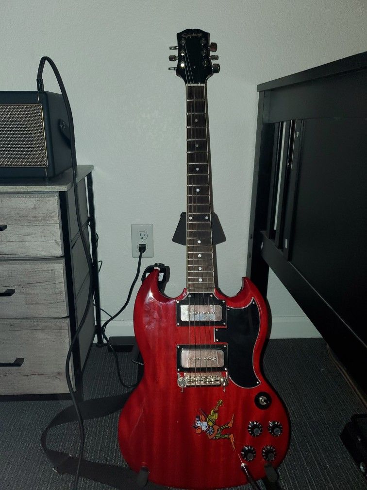 Epiphone, Tony Iommi SG Special Vintage Cherry.