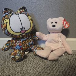 Random Stuffed Animals Need Gone 
