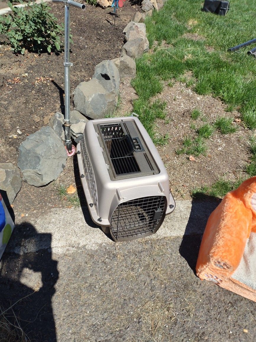dog carrier Brand New Had Puppy In It Jus For The Ride Home From Washington To Oregon