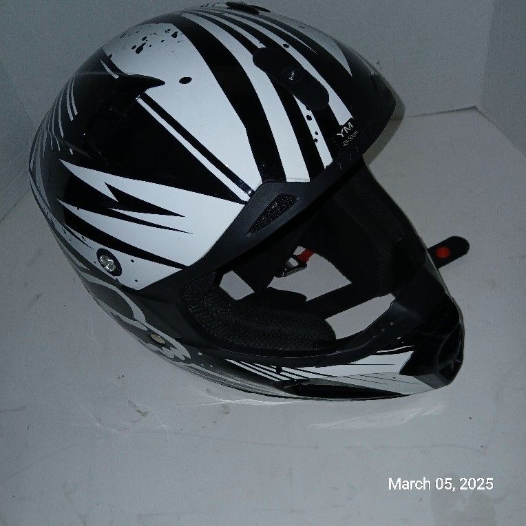 Motorcycle  / Mortor Cross /ATV  Helment 