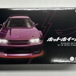 Mattel Creations Hotwheels R/C 1:64 Nissan Skyline GTR R32 Vehicle
