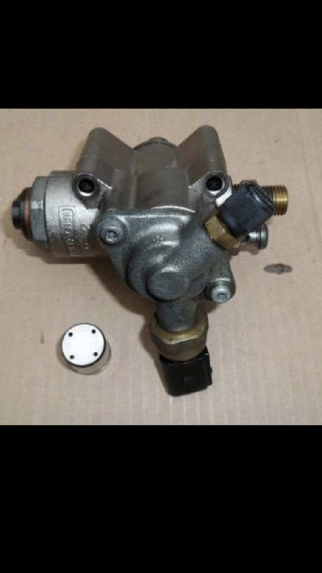 Audi A4 part Fuel pressure regulator with cam follower