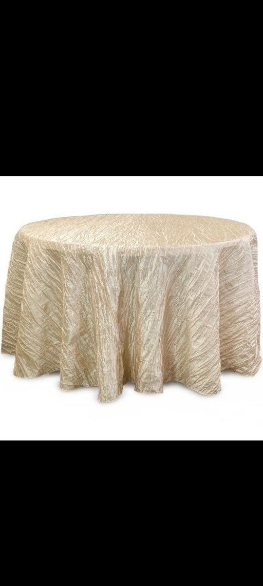 Beautiful Table/Linens  Cloths Available!!