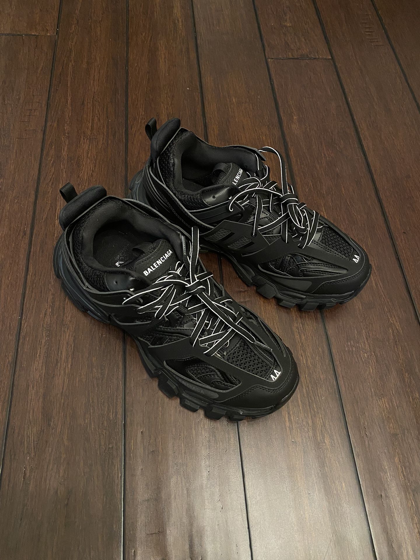 Balenciaga Trackrunners