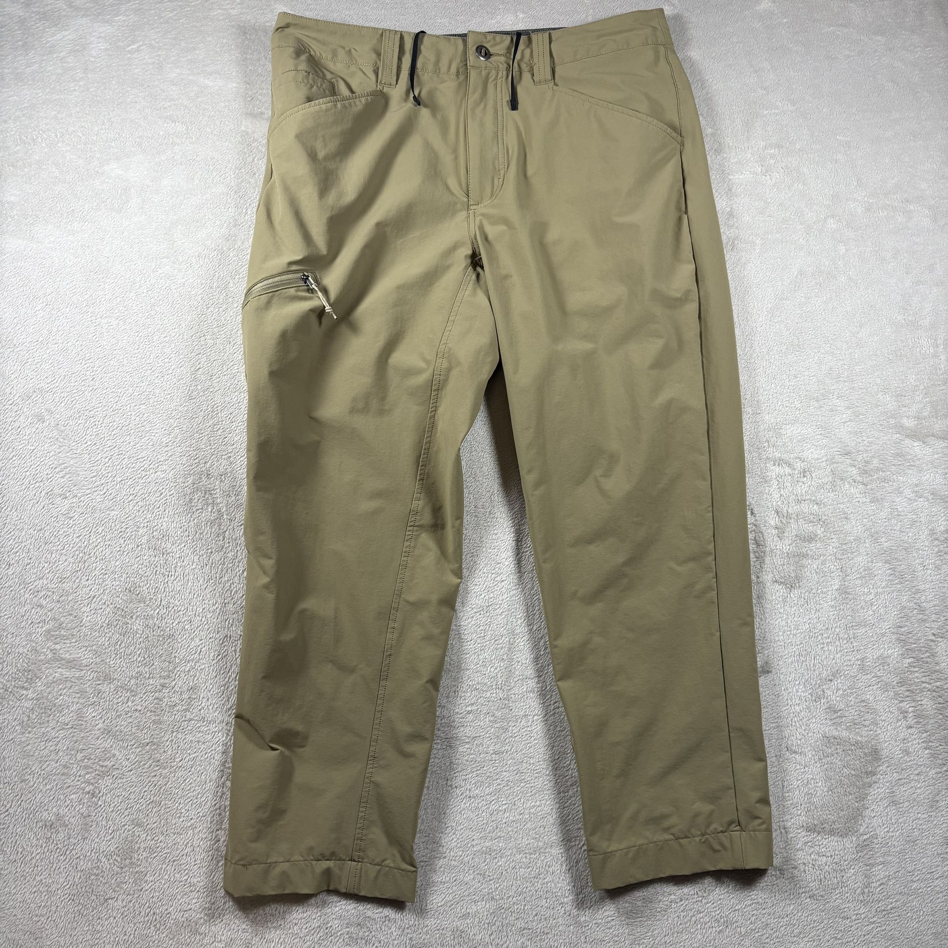 Patagonia Pants Men’s Size 34 Beige Quandary Straight Stretch Outdoors Nylon#824