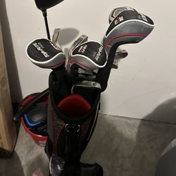 Golf Clubs 