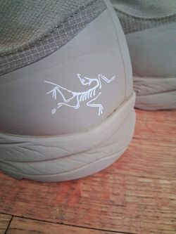 ARC'TERYX ARCTERYX