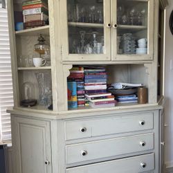 China Cabinet 