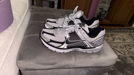 New NIKE Air Romero 5