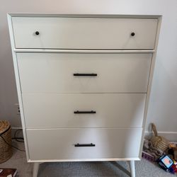 Living spaces Dresser