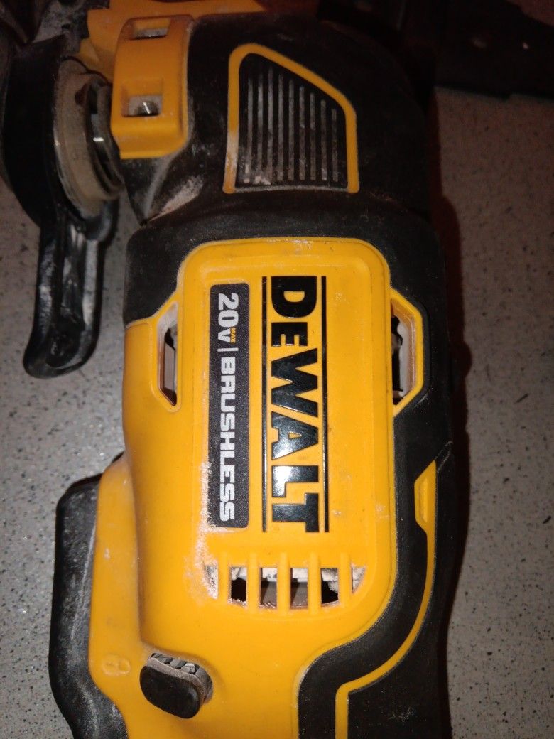 DeWalt Brushless Motor ATOMIC COMPACT SERIES 