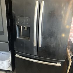 Frigidaire Fridge