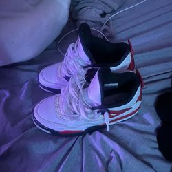 Jordan 4