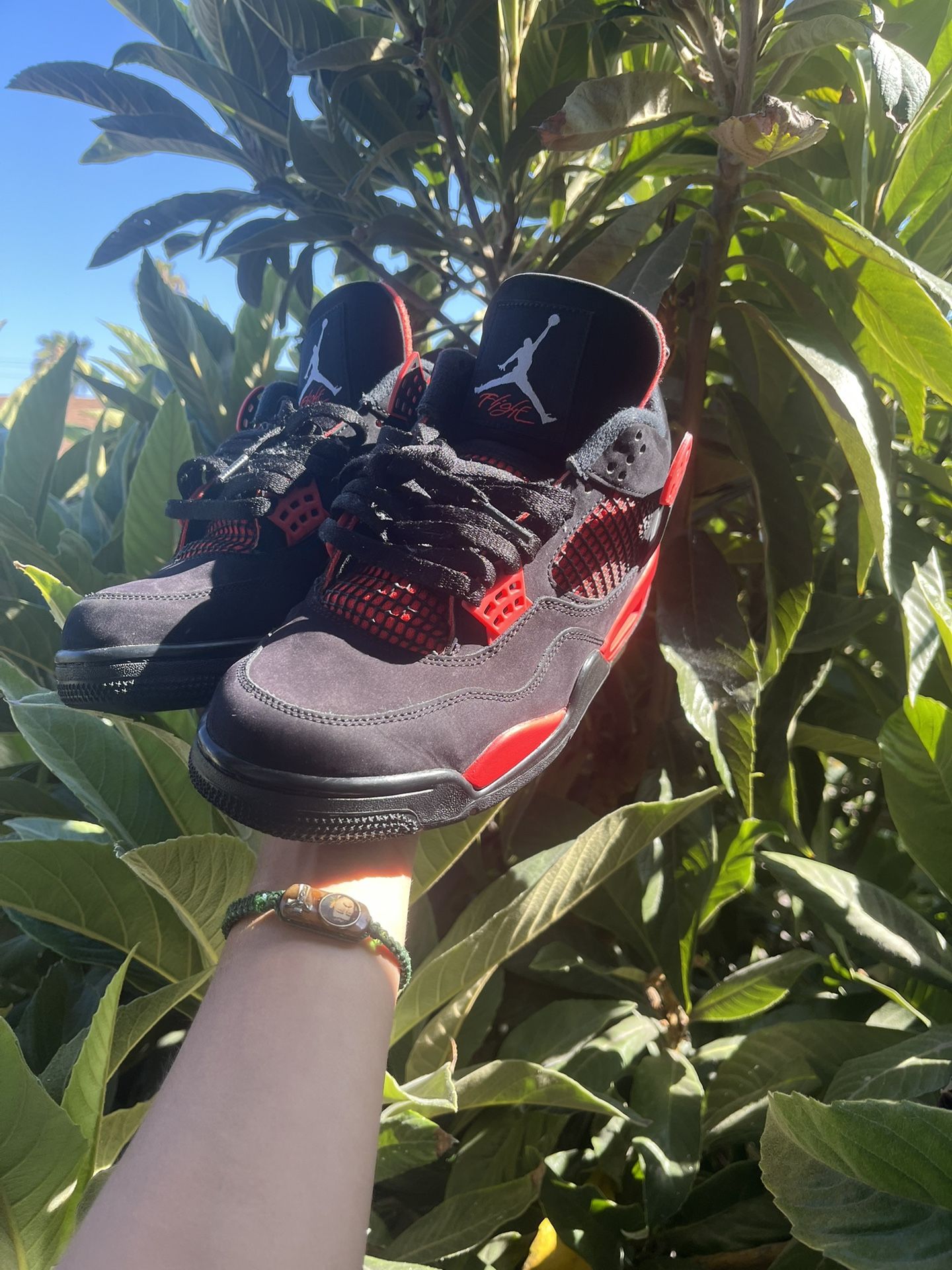 jordan 4 red thunders