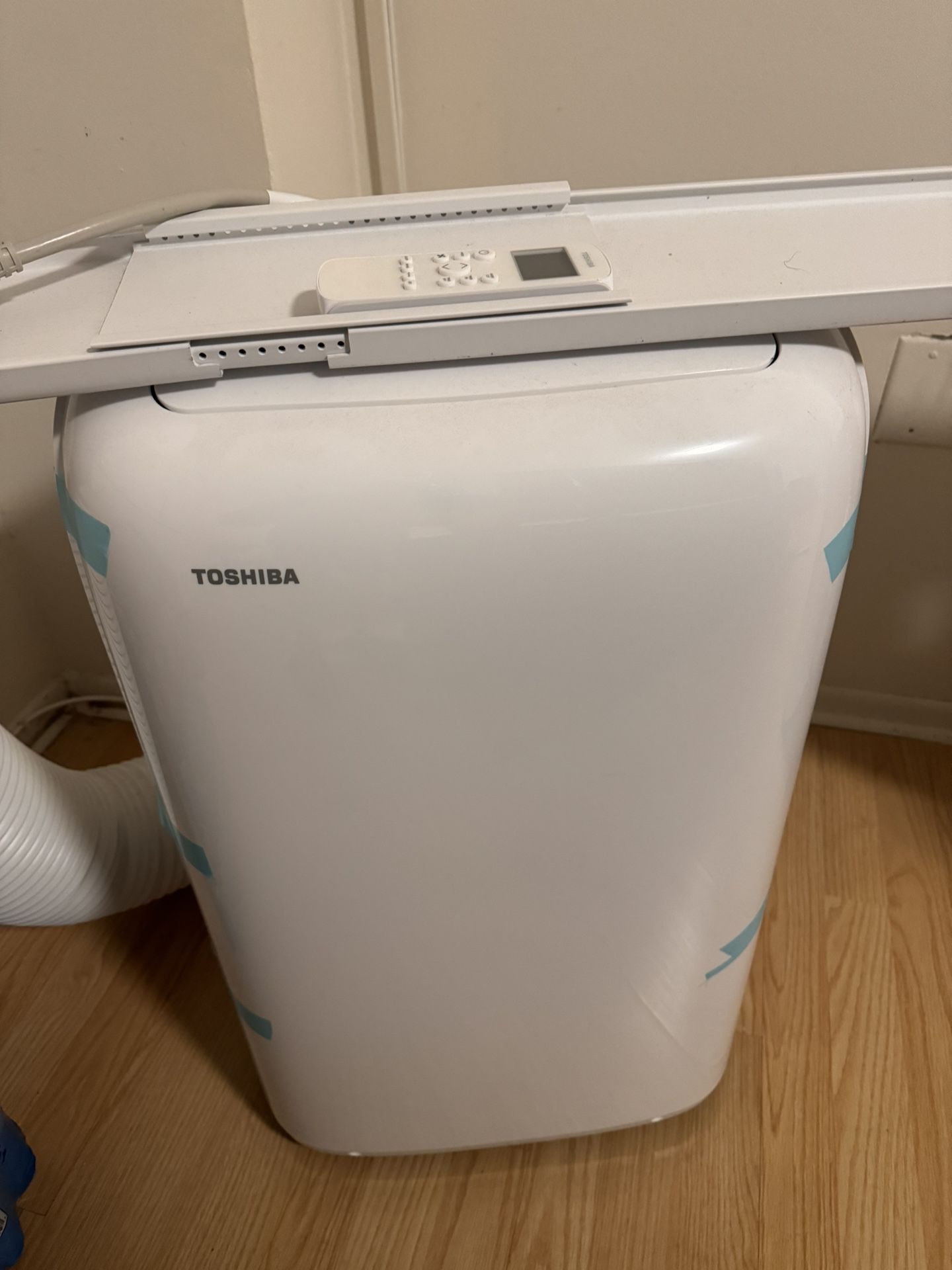 Toshiba Portable Air conditioner 