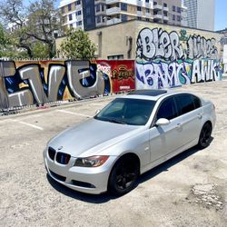 BMW 328i