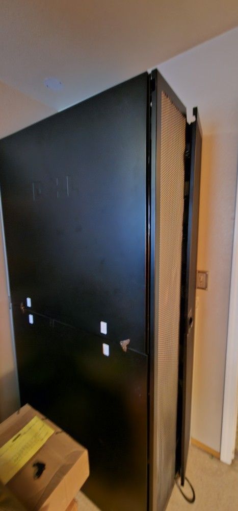 Dell Server Rack 19", 42U,